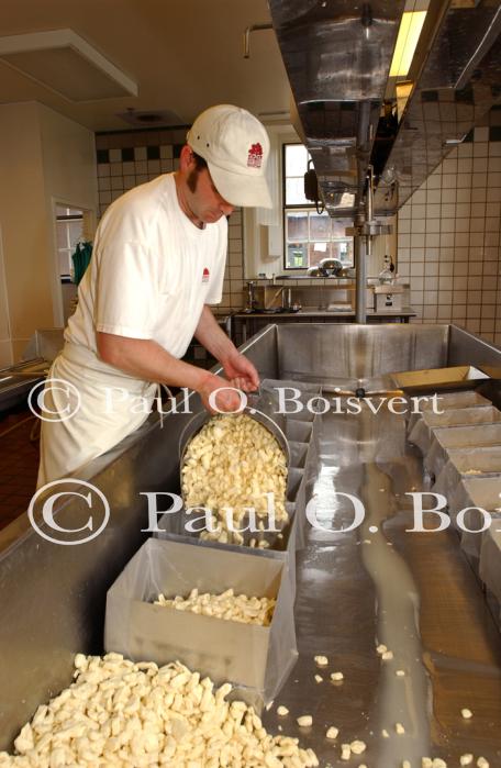 Cheese Making 30-08-01064