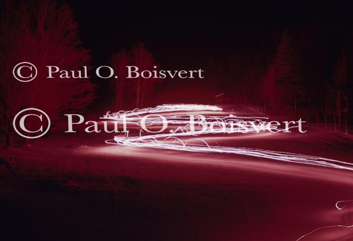 Sports-Skiing 75-55-00723