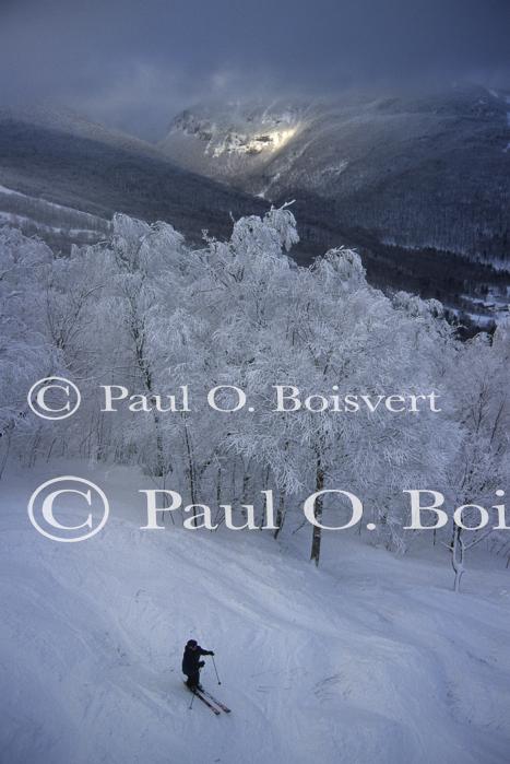 Sports-Skiing 75-55-02589