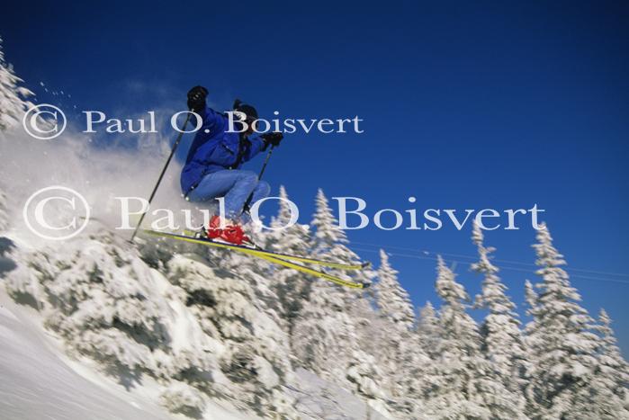 Sports-Skiing 75-55-02881