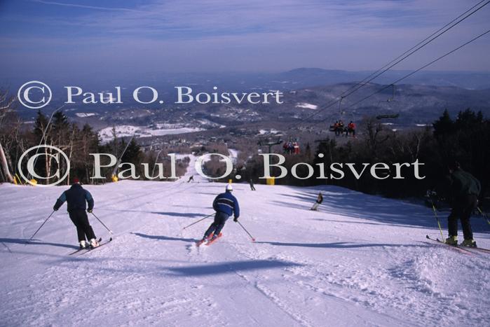 Sports-Skiing 75-55-07884