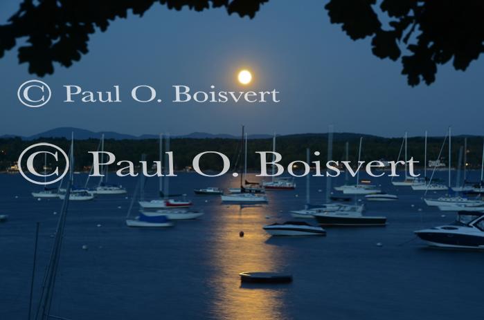 Moonrise 80-05-00276