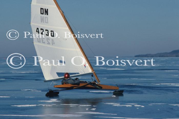 Sports-Iceboat 75-31-00352