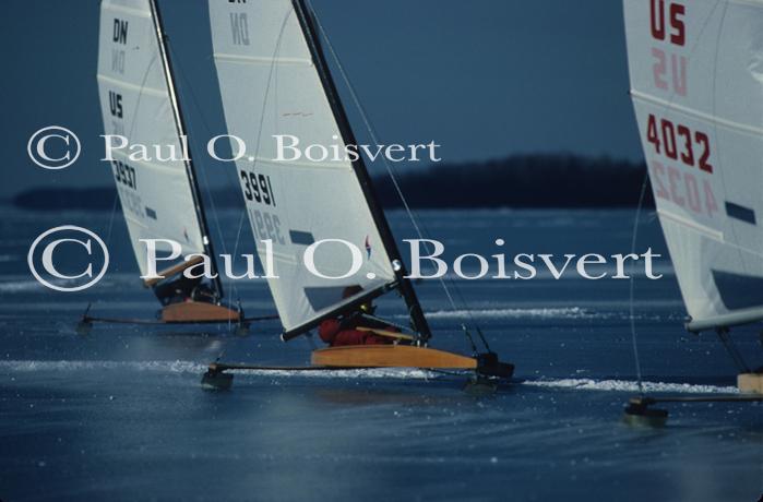 Sports-Iceboat 75-31-00388