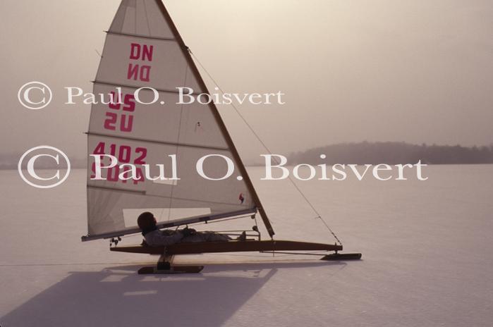 Sports-Iceboat 75-31-00468