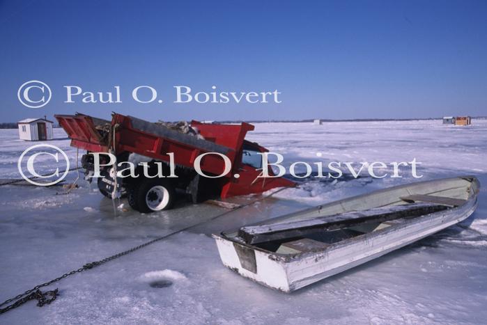 Sports-Icefishing 75-32-00660