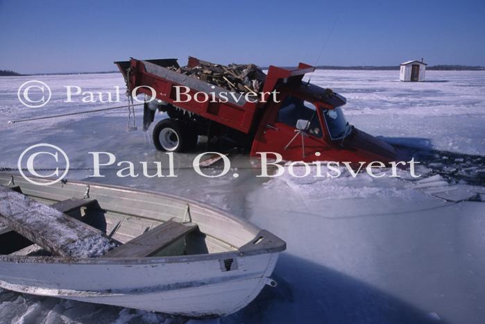 Sports-Icefishing 75-32-00663