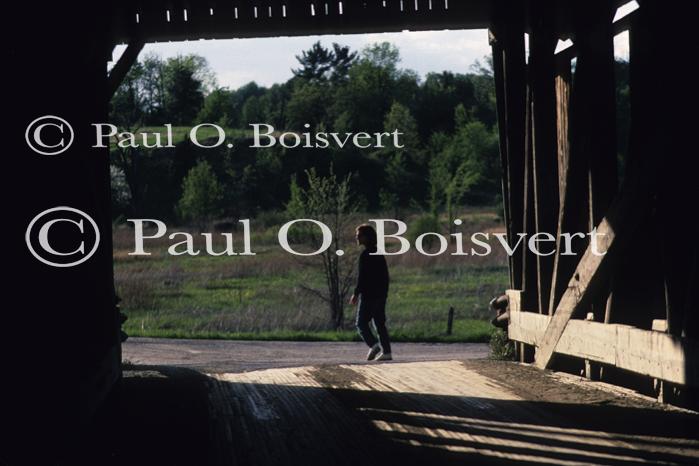 People-Spring 60-22-00321