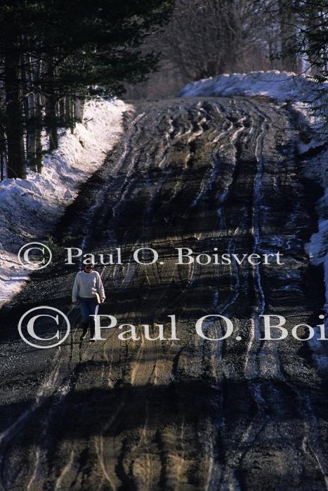 People-Spring 60-22-00558