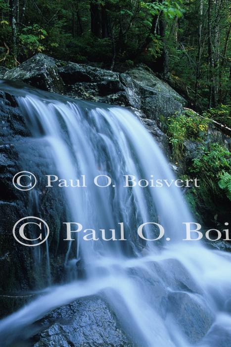 Scenery-Waterfalls 70-25-00859