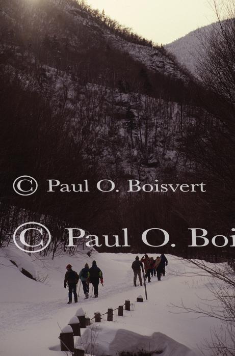 People-Winter 60-24-00900