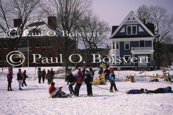 People-Winter 60-24-01475