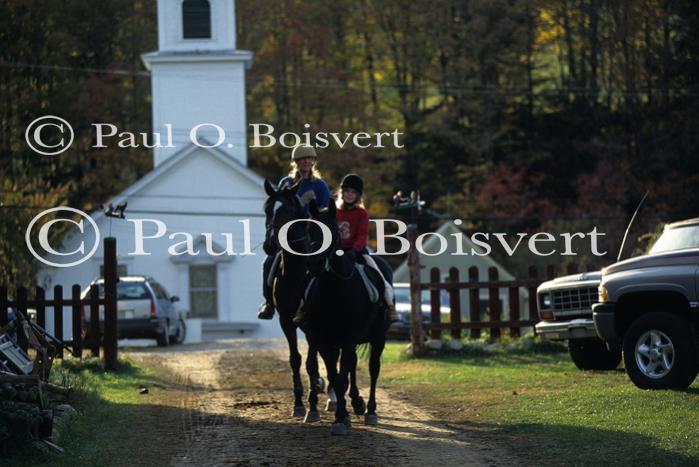 Sports-Horseback 75-30-00605