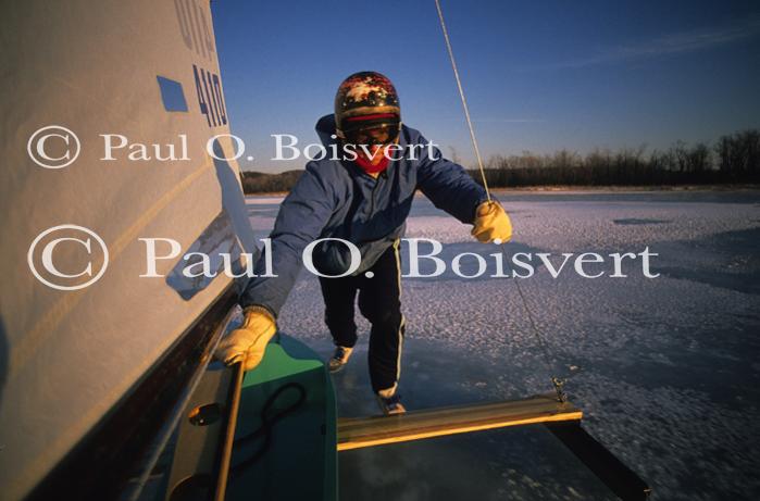 Sports-Iceboat 65-18-00077