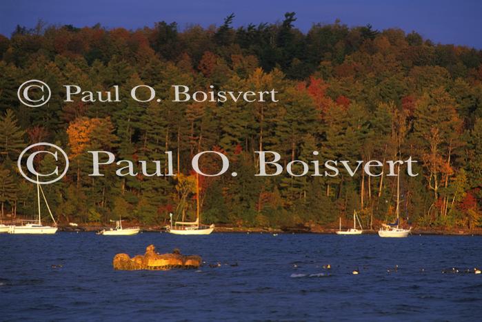 People-Fall 60-13-03444