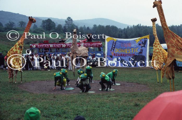 Bread & Puppet 65-05-00041