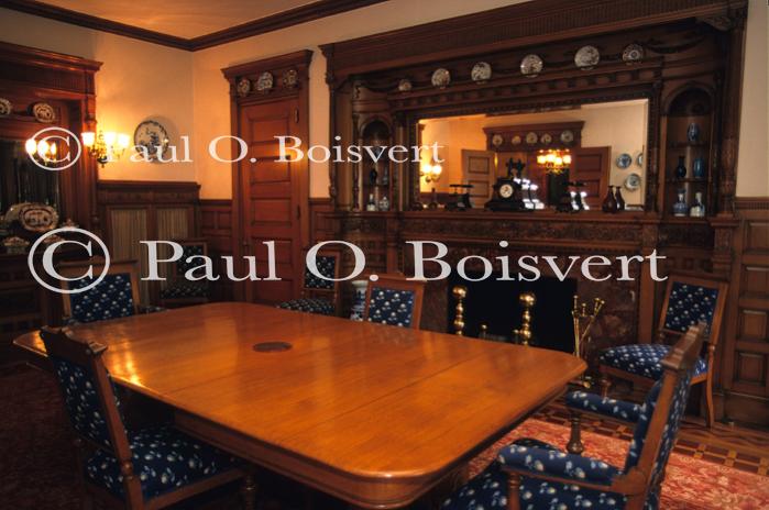 Architectural-Interiors 60-03-01059