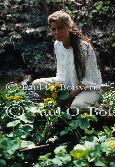 People-Spring 60-00-01833