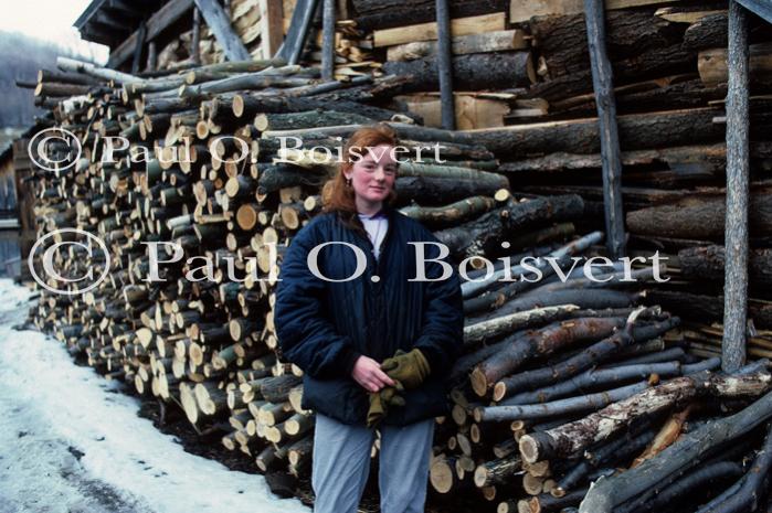 People-Spring 60-00-02032