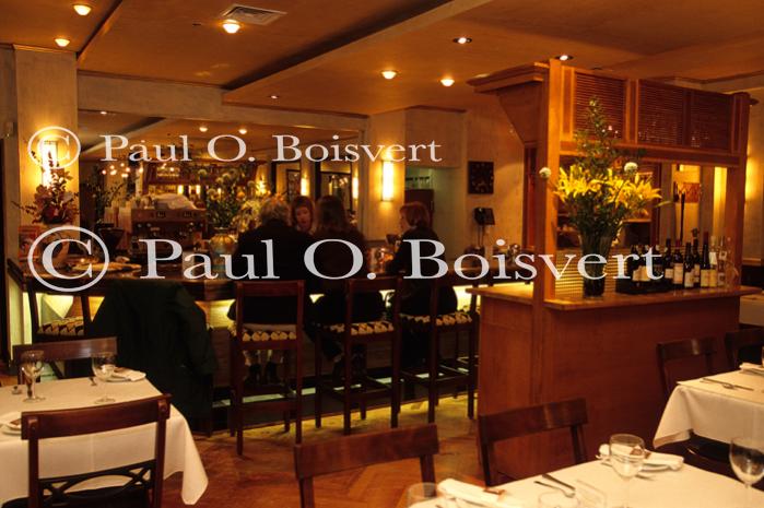 Quebec City 90-35-00450