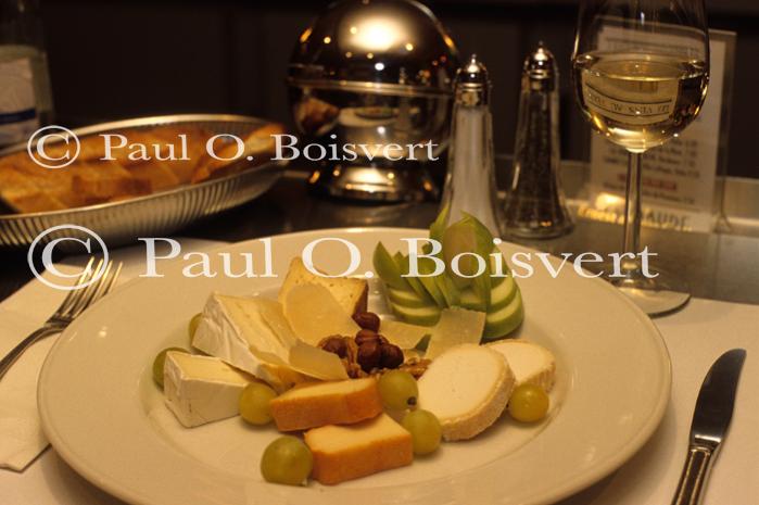 Quebec City 90-35-00479