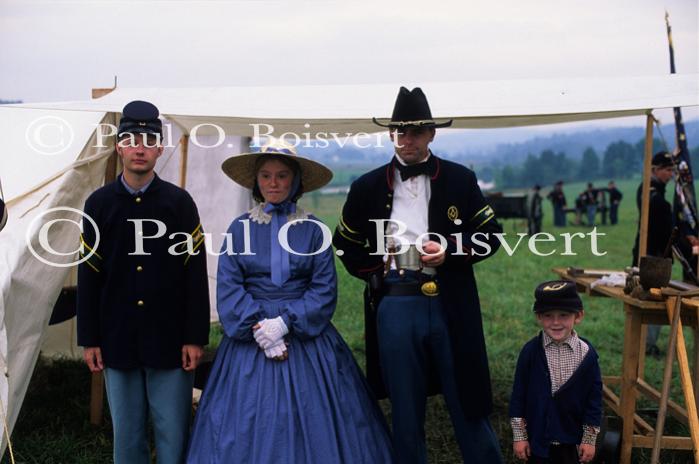 People-Summer 60-23-03996