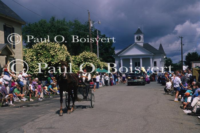 People-Summer 60-23-05878